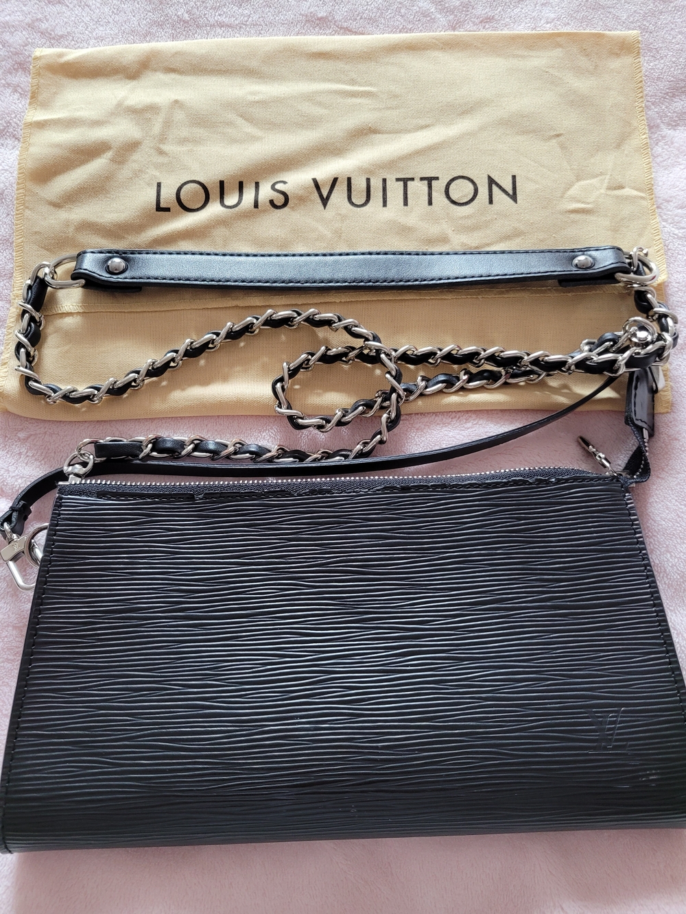 Louis Vuitton Epi Black Pochette Accessoires + Dust Bag & Crossbody Strap